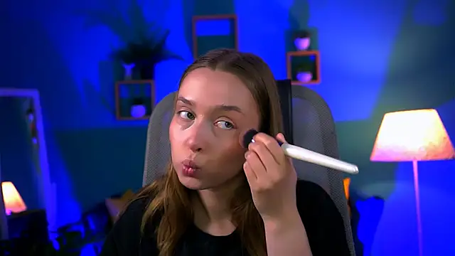 Snapshot of JenniferGraces chatting on September 16, 2025, 12:11 am JenniferGraces online show from September 16, 2025, 12:11 am