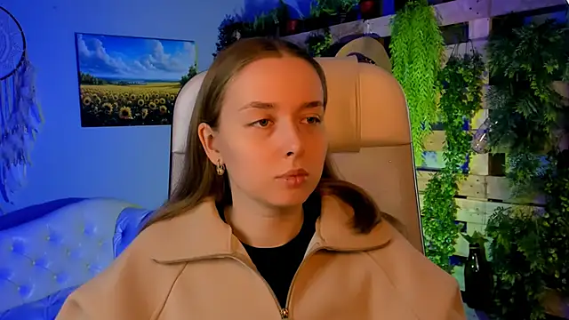 Snapshot of JenniferGraces chatting on October 7, 2025, 9:50 am JenniferGraces online show from October 7, 2025, 9:50 am