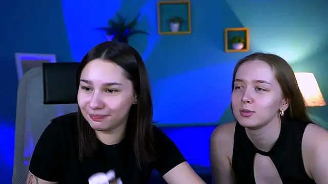 Snapshot of JenniferGraces chatting on October 10, 2025, 6:29 pm JenniferGraces online show from October 10, 2025, 6:29 pm