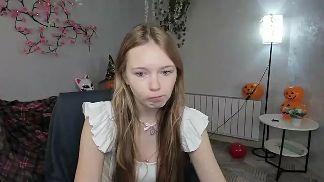 boozekirs  online show from October 30, 2025, 3:41 am