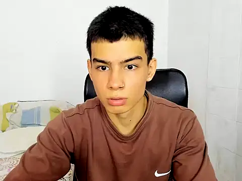 Snapshot of seigfried0 chatting on February 19, 2025, 7:05 pm seigfried0 online show from February 19, 2025, 7:05 pm