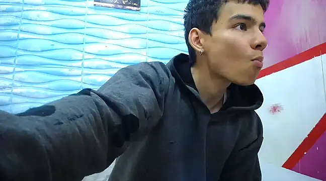 Snapshot of seigfried0 chatting on March 17, 2025, 7:58 pm seigfried0 online show from March 17, 2025, 7:58 pm