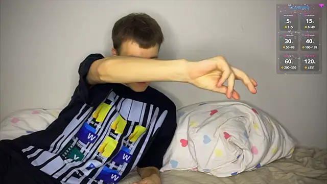 griwkaaa online show from October 3, 2025, 8:39 pm