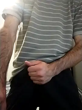 Snapshot of raskolnikovw chatting on October 3, 2025, 8:17 pm raskolnikovw online show from October 3, 2025, 8:17 pm