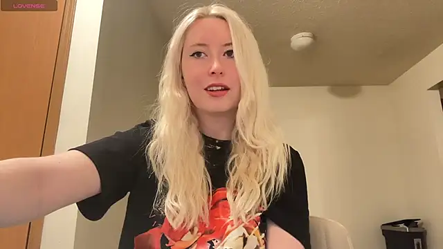 Snapshot of ashisscene chatting on January 9, 2026, 11:57 am ashisscene online show from January 9, 2026, 11:57 am