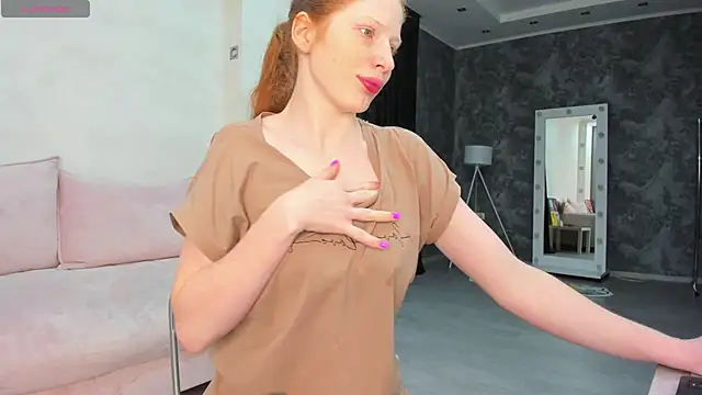 Sandra Wi1son online show from April 15, 2026, 1:23 am