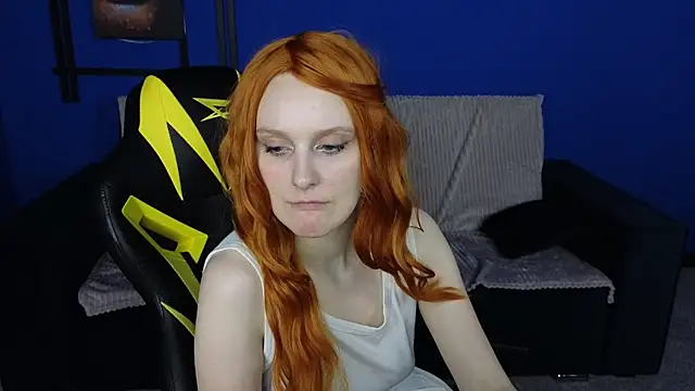 KristinMoore online show from March 2, 2025, 3:16 pm