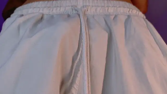 eross chipre  online show from April 17, 2026, 4:10 pm