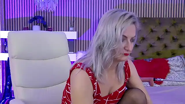 LadyTouch online show from December 3, 2025, 3:03 am