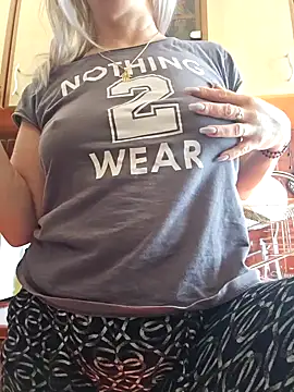 LadyTouch online show from April 7, 2026, 7:42 am