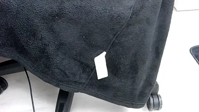 Snapshot of SophieRay92 chatting on February 28, 2025, 5:04 pm SophieRay92 online show from February 28, 2025, 5:04 pm