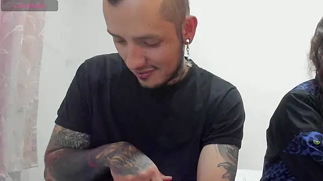 Snapshot of inksexdream chatting on February 27, 2025, 1:27 am inksexdream online show from February 27, 2025, 1:27 am