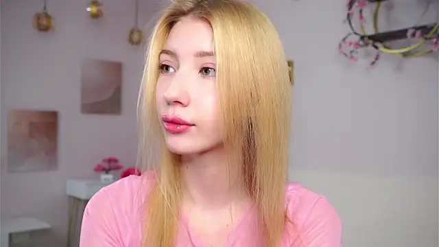 SunnivaCovil online show from March 2, 2026, 2:57 pm