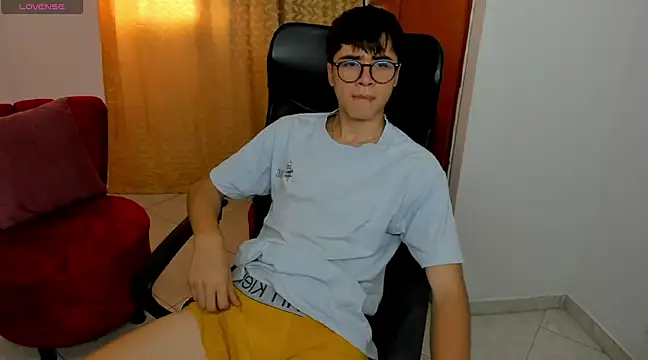 liam orion online show from February 26, 2025, 6:54 pm