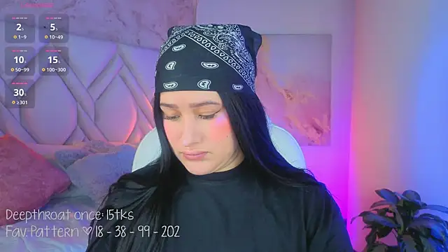 Leaa Cox online show from April 12, 2026, 3:44 am