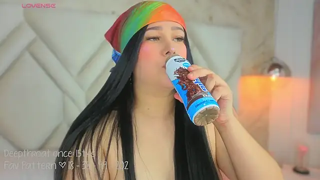 Leaa Cox online show from April 15, 2026, 3:35 am