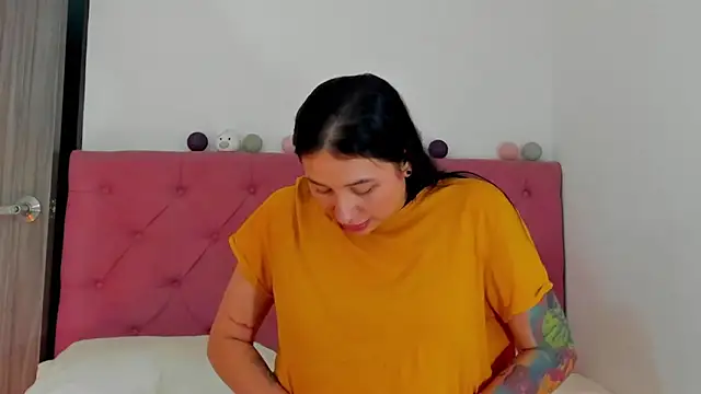 Snapshot of ela_black chatting on February 27, 2025, 3:48 pm ela black online show from February 27, 2025, 3:48 pm