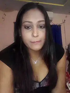 Snapshot of hotlovr chatting on March 7, 2025, 6:43 pm hotlovr online show from March 7, 2025, 6:43 pm