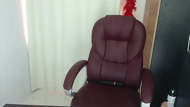 Mature 2025 online show from June 15, 2026, 3:47 pm