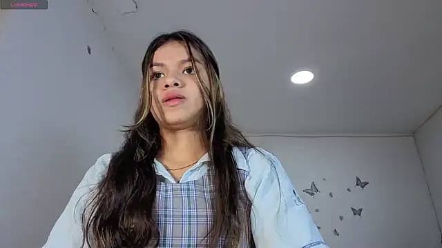 Snapshot of sophia_ramirez12 chatting on October 18, 2025, 1:19 am sophia ramirez12 online show from October 18, 2025, 1:19 am
