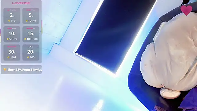 jymena xxx online show from March 11, 2026, 7:09 pm