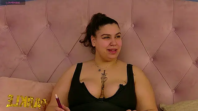 Millie Joy online show from March 11, 2025, 9:13 am