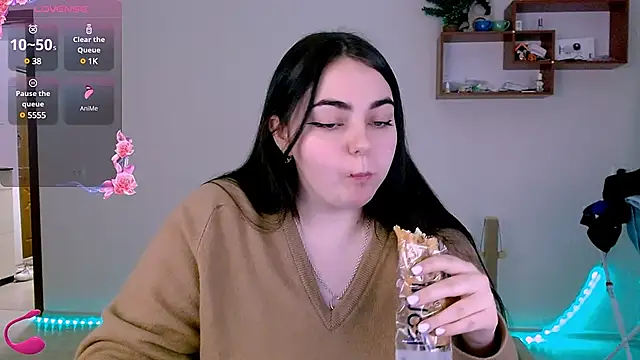 Snapshot of kitsune_8 chatting on March 5, 2025, 12:44 pm kitsune 8 online show from March 5, 2025, 12:44 pm