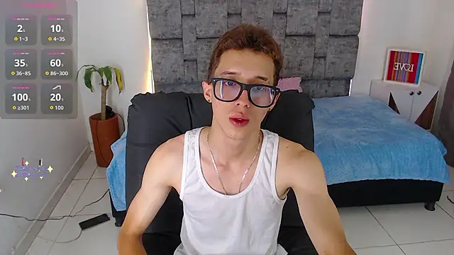 Snapshot of skinny_bigcock02 chatting on February 4, 2026, 8:58 pm skinny bigcock02 online show from February 4, 2026, 8:58 pm