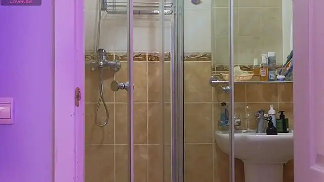 Snapshot of Diana_West chatting on February 22, 2025, 2:52 pm Diana West online show from February 22, 2025, 2:52 pm