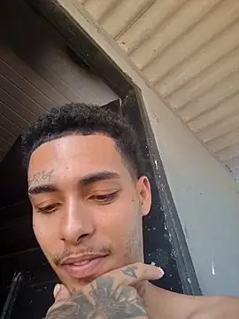 vertin07 online show from April 30, 2026, 2:34 pm