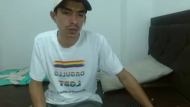 jhonny k online show from February 19, 2026, 3:35 am