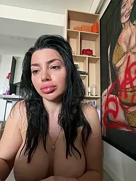 Mia Splash online show from March 25, 2026, 9:37 am