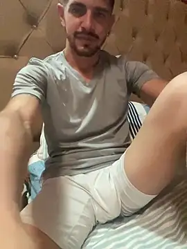 AlejandroStormm online show from March 1, 2025, 10:21 pm