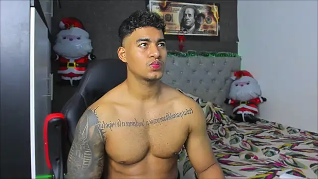 luigi hot  online show from December 16, 2025, 5:40 pm