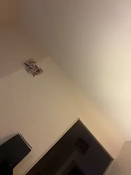 latinaesp online show from March 23, 2026, 11:09 pm