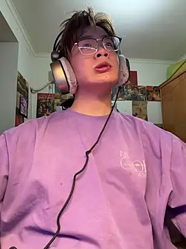 Anson0722 online show from April 12, 2026, 12:10 pm