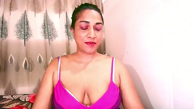 Snapshot of Indian_Erotic69 chatting on May 14, 2026, 8:10 am Indian Erotic69 online show from May 14, 2026, 8:10 am