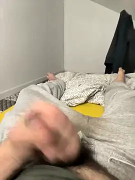 Aloxix online show from March 29, 2026, 8:20 pm