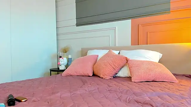  BunnyDollStella  online show from March 20, 2025, 7:14 am