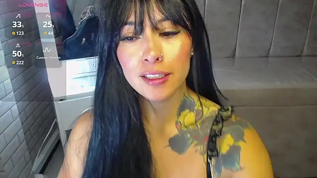 Isabella Collen v online show from February 5, 2026, 1:05 pm