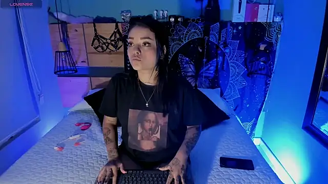 Snapshot of ChloeAllennn chatting on April 28, 2026, 3:17 pm ChloeAllennn online show from April 28, 2026, 3:17 pm