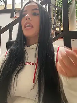 Snapshot of Antonella_Smiith_ chatting on February 23, 2026, 2:14 pm Antonella Smiith online show from February 23, 2026, 2:14 pm