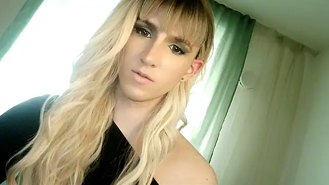 Snapshot of hellenspellman chatting on March 7, 2025, 7:41 am hellenspellman online show from March 7, 2025, 7:41 am