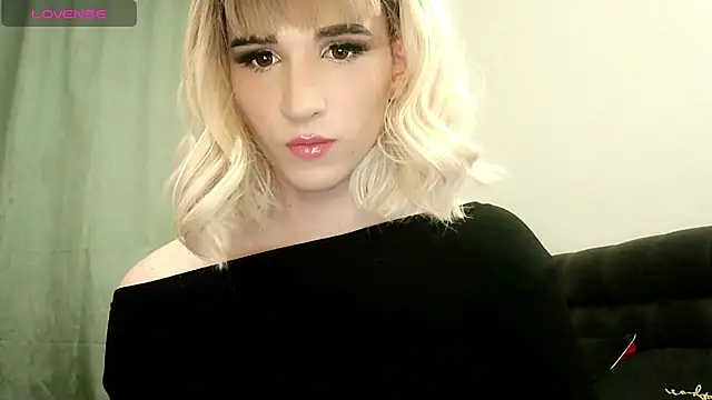 Snapshot of hellenspellman chatting on March 15, 2025, 5:15 pm hellenspellman online show from March 15, 2025, 5:15 pm