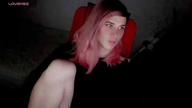 Snapshot of hellenspellman chatting on November 11, 2025, 4:40 pm hellenspellman online show from November 11, 2025, 4:40 pm