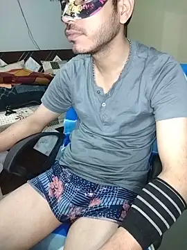 Snapshot of rahulkajuuu0909 chatting on March 25, 2026, 3:40 pm rahulkajuuu0909 online show from March 25, 2026, 3:40 pm