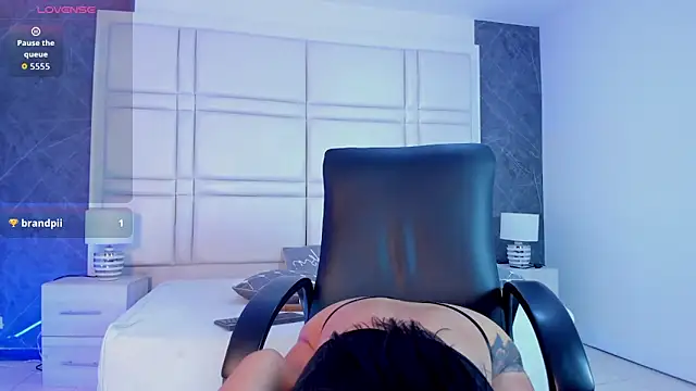 Ivaannaa  online show from March 13, 2026, 11:50 am