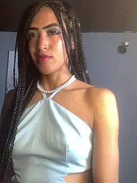 MichelleDiaz Pink online show from March 4, 2025, 11:11 pm