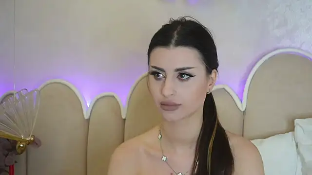 Snapshot of Alice_Voss chatting on May 29, 2026, 7:06 am Alice Voss online show from May 29, 2026, 7:06 am
