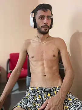 iendriw online show from March 12, 2025, 6:33 pm